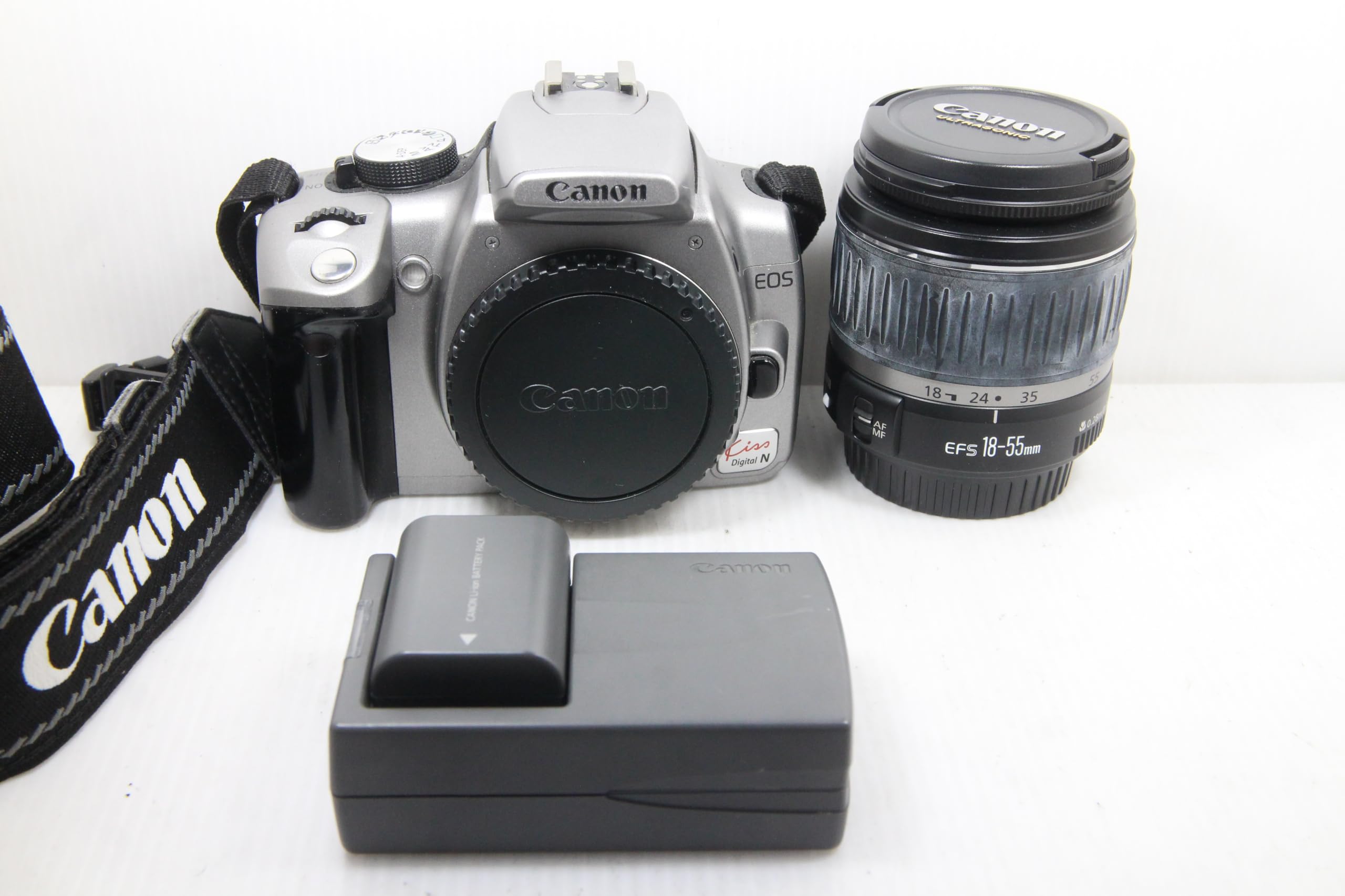 Amazon | Canon EOS KISS デジタル N シルバー レンズキット 0128B002